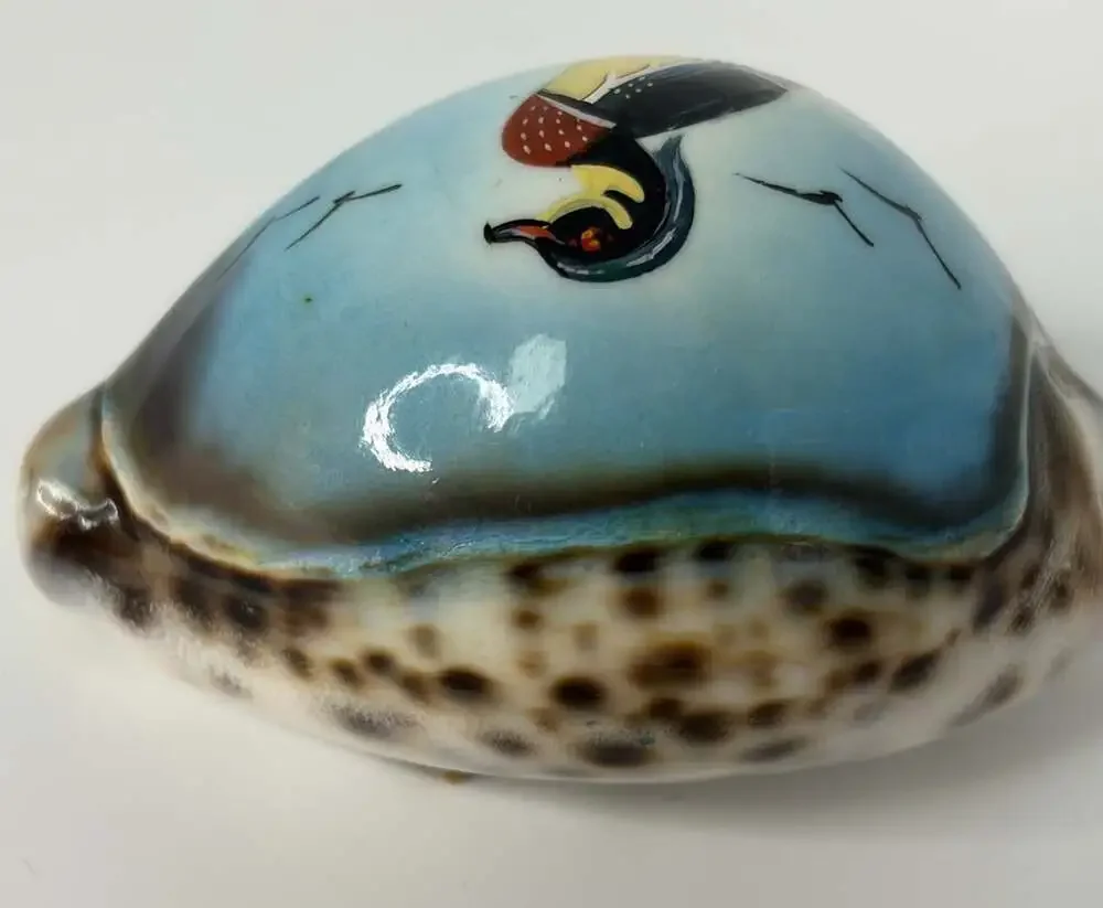 Vintage Hand painted Tiger Cowrie Shell W/ Birds 3”x2”x2”
